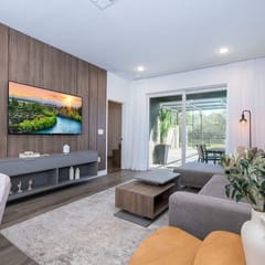 Upscale Disney Escape with Themed Rooms