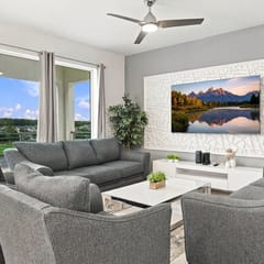 Lake View Family Escape, 2BR, Close to Disney