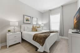 4 Suites, Private Jacuzzi & Prime Location
