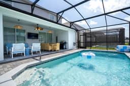 Amazing 5 Suite Home with Resort-Style Amenities