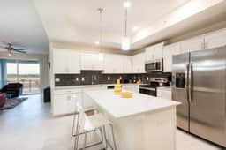 Apartment 3BR Great Location - Super Comfort