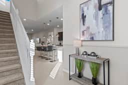 Chic 7Bed with private pool, theme bedrooms