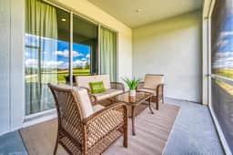 Chic Golf-View Condo - Simply Amazing