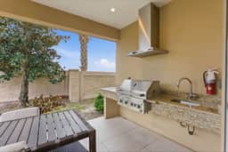 Magic Village 4BR, Spacious and Stylish
