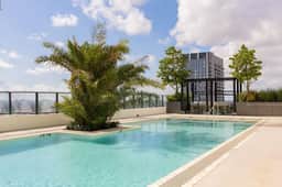 Miami 1BR Getaway for 4 Guests at The Crosby