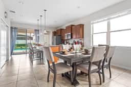 Pet Friendly Amazing 5 BR sleeps 10