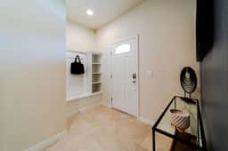 Premium 5-Bed Townhome, Themed, Perfect Location