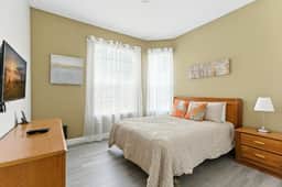 Resort Condo 3BR - Pool, Balcony, Near Disney