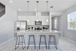 Savvy 4Bed Stay Near Orlando Attractions