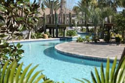 Stylish Condo Near Disney, Mickey Room