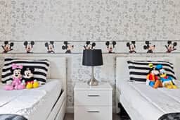 Themed Mickey Bedroom 4BR up to 8 People
