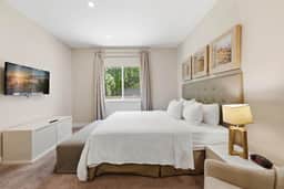 Stylish 4 Ensuite Home Near Disney, free BBQ grill