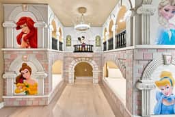 The Power-Up Palace, 9 beds, private pool - Image 2
