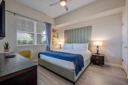 Spacious 3BR, Near Parks and Convention Center - Image 3