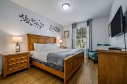 The Orlando Vacation and Work Spot, 3BR, Sleeps 8 - Image 4