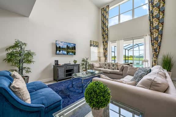 Luxury Storey Lake Retreat - Spacious, Disney-Near - Image 1