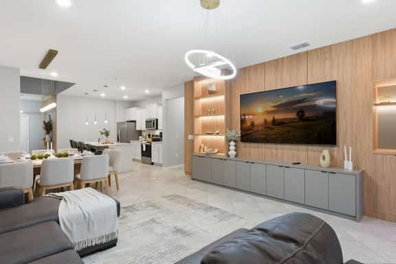 Luxury Themed Villa, Pool, Theater, Game room - Image 1
