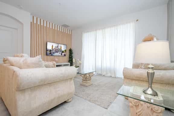 Magical Getaway - Super Cute 3BR Apartment - Image 1