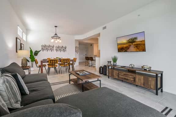 Spacious 3-BR Retreat, Beautiful, Prime Location - Image 1