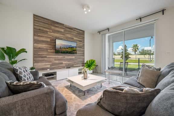 Superb, Spacious Condo, Prime Resort! - Image 1