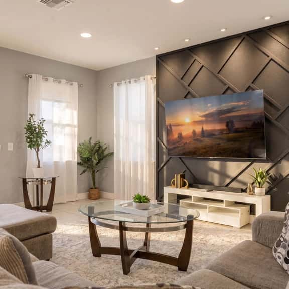 Family 5BR Retreat with Pool and Themed Bedrooms - Image 1