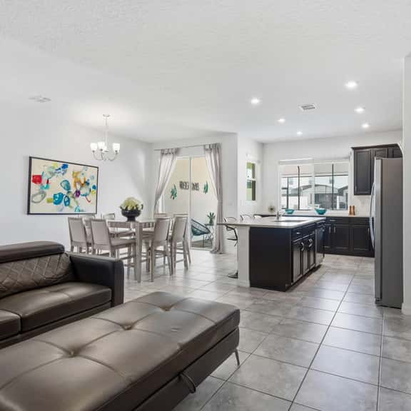 Family Friendly Stay in Prime Location - Image 1