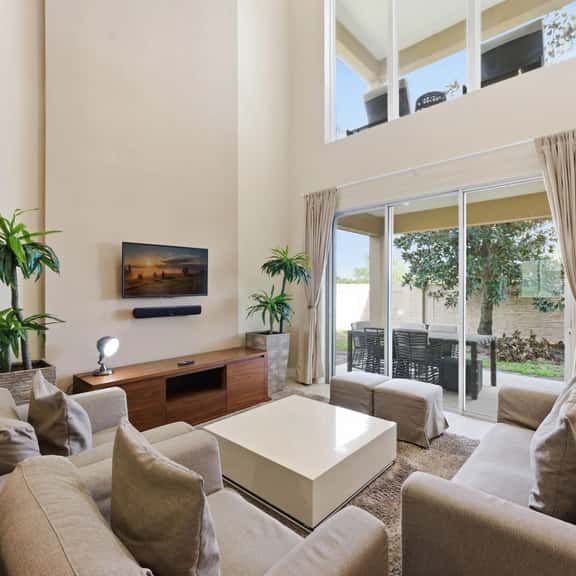 Magic Village 4BR, Spacious and Stylish - Image 1
