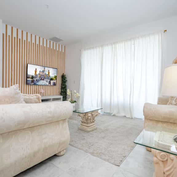 Magical Getaway - Super Cute 3BR Apartment - Image 1