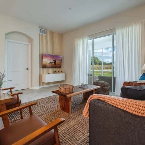 Modern Condo, Spacious Layout and Mickey Bedroom - Image 1