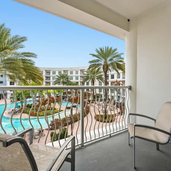Orlando Getaway with Pool View Balcony - Image 1