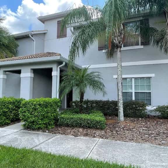 Storey Lake 4BR Retreat, Private Pool, Sleeps 10 - Image 1