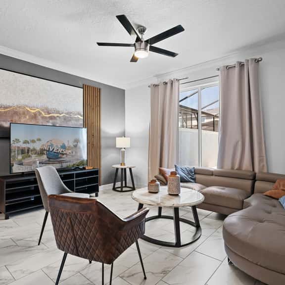 Stylish 4BR home Near Disney with Themed Rooms - Image 1
