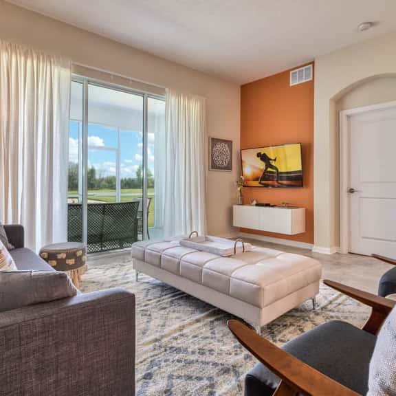 Stylish Golf View Condo, Absolutely Amazing - Image 1