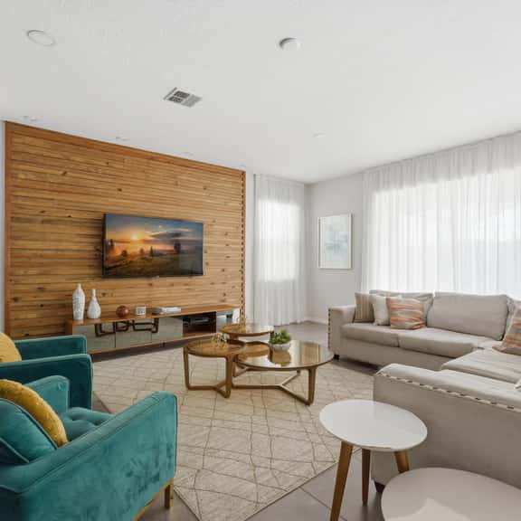 Upscale 9BR Stay with Pool and Themed Rooms - Image 1
