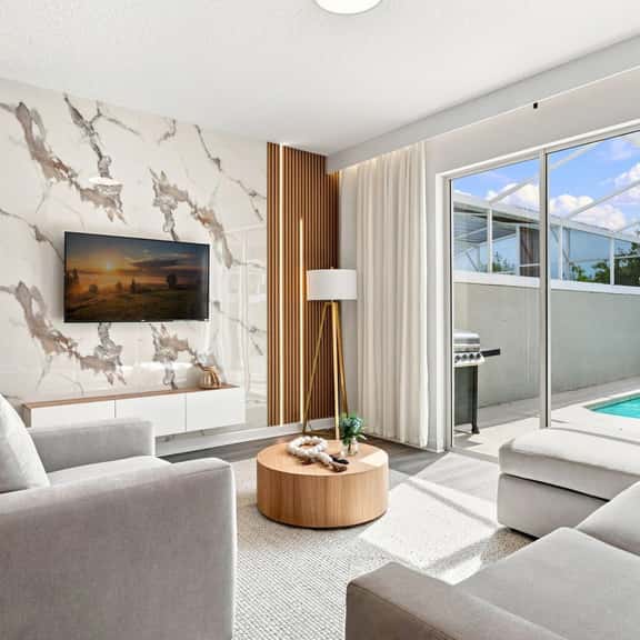 Chic Disney Escape, Themed Rooms & Private Pool - Image 1