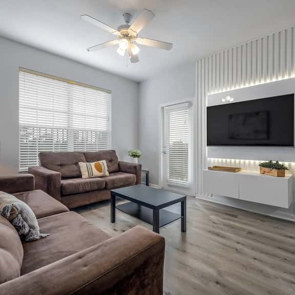 Spacious 3BR in Prime Orlando Location - Image 1