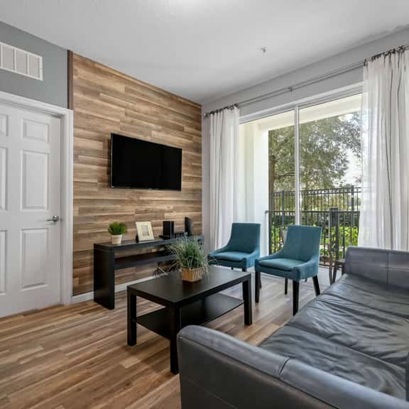 3BR Condo, Amazing Orlando Location, Sleeps 6 - Image 1