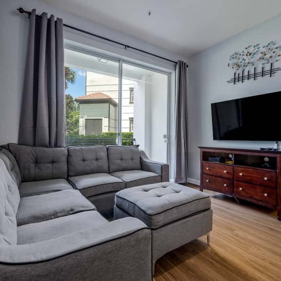 The Orlando Vacation and Work Spot, 3BR, Sleeps 8 - Image 1