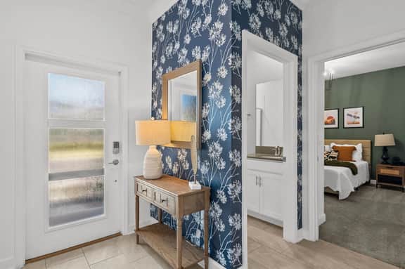 Amazing 4 Bedrooms  home with Pool close to Disney