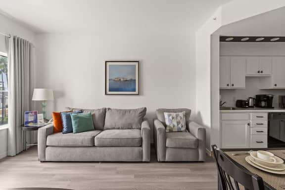 Apartment 1 BR FREE Shuttle to Disney Parks