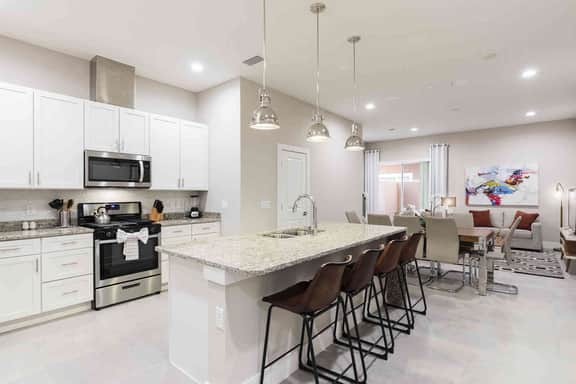 Chic 4 Bedroom at Summerville, Minutes from Disney