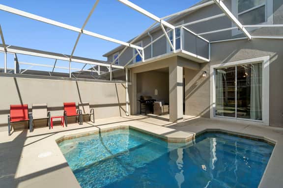 Chic 4BR Home with Mickey & Star Wars Rooms