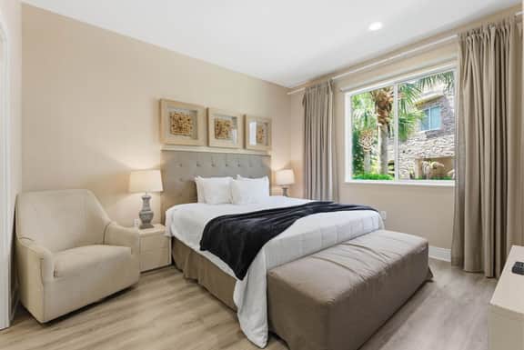 Designer 4BR Getaway, Sleek Laminate Floors