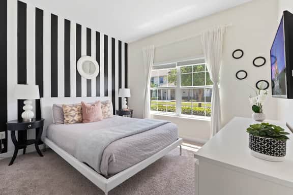Disney Familly Lovers up to 11 Guests