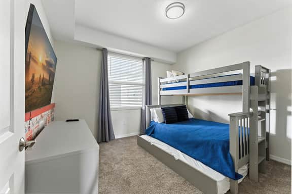 Elegant 2BR in Storey Lake, Top Location