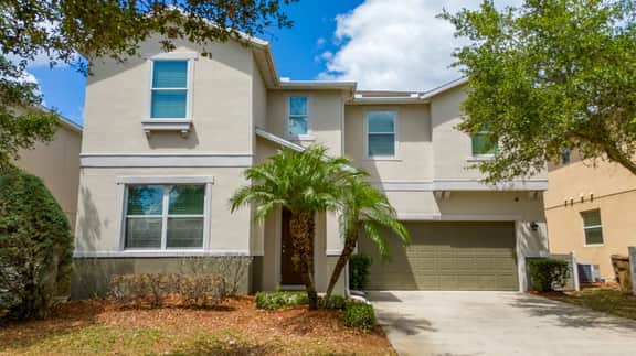 Lakeview 7BR Getaway, Pool, Great Location