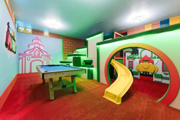 Luxury Themed Villa, Pool, Theater, Game room