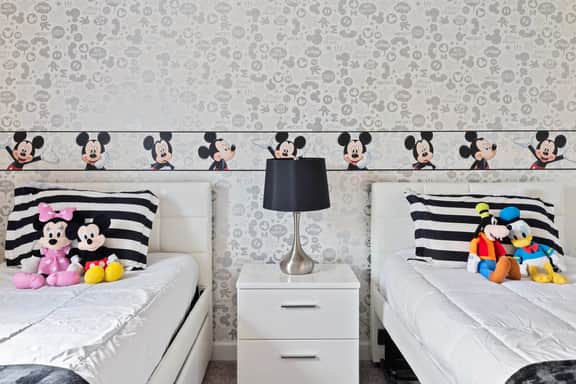 Themed Mickey Bedroom 4BR up to 8 People