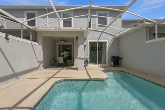 Magical Getaway with Private Pool, Top location - Image 2