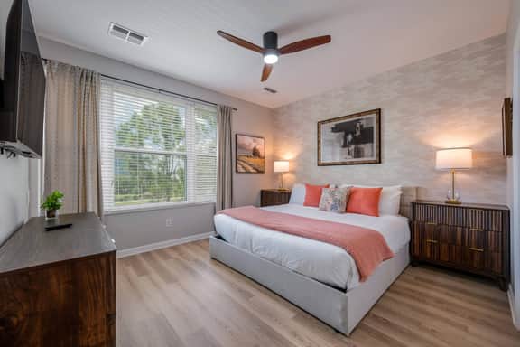 Comfortable 3BR Near Convention Center & Epic Park - Image 3